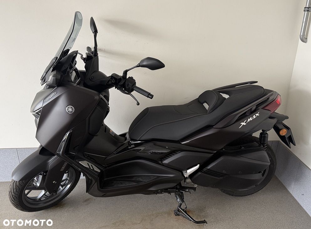 Yamaha X-max - 5