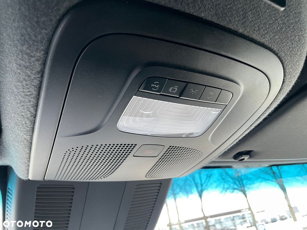 Mercedes-Benz Sprinter 317 CDI Reflektory LED Hak 3,5t. - 23