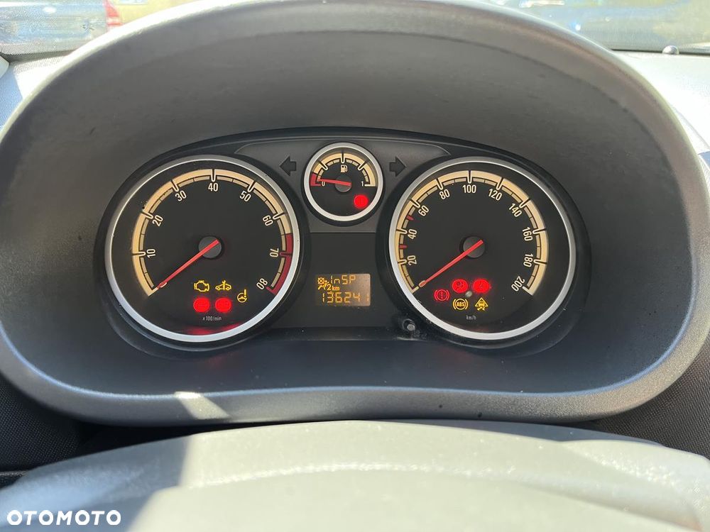 Opel Corsa - 24