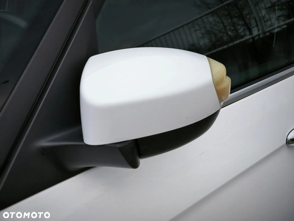 Ford Galaxy 2.0 TDCi Platinium X (Titanium) - 30