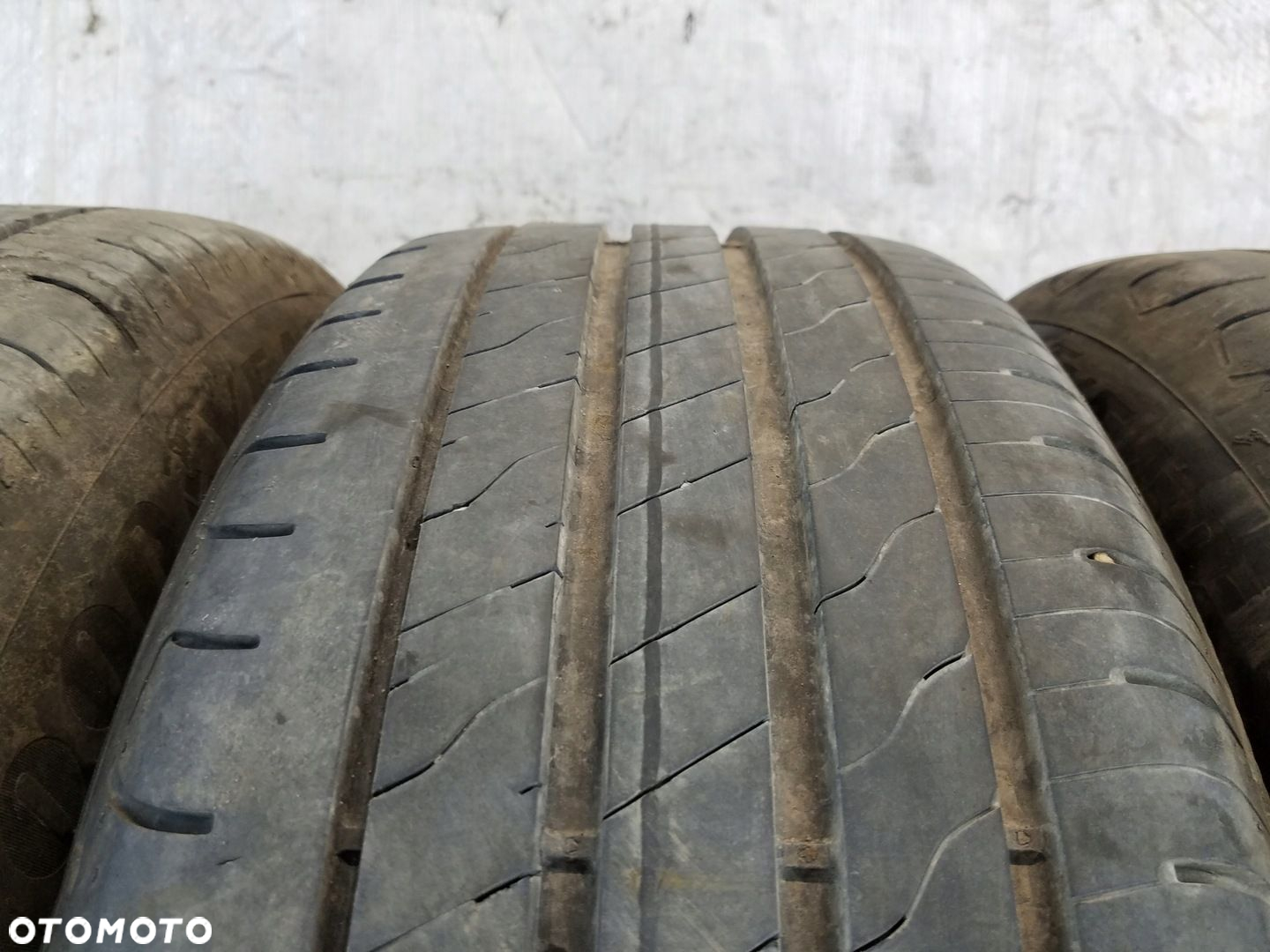 OPONA OPONY GOODYEAR EFFICIENTGRIP PERFORMANCE 2 225/55 R17 6-7 MM - 4