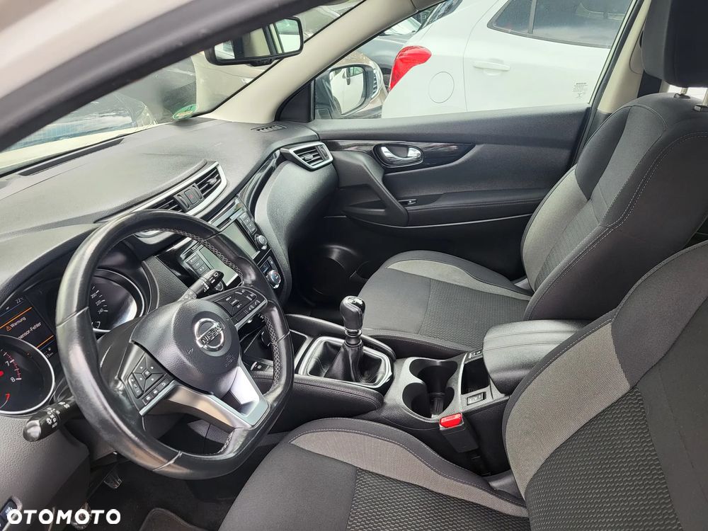 Nissan Qashqai 1.3 DIG-T Acenta - 12