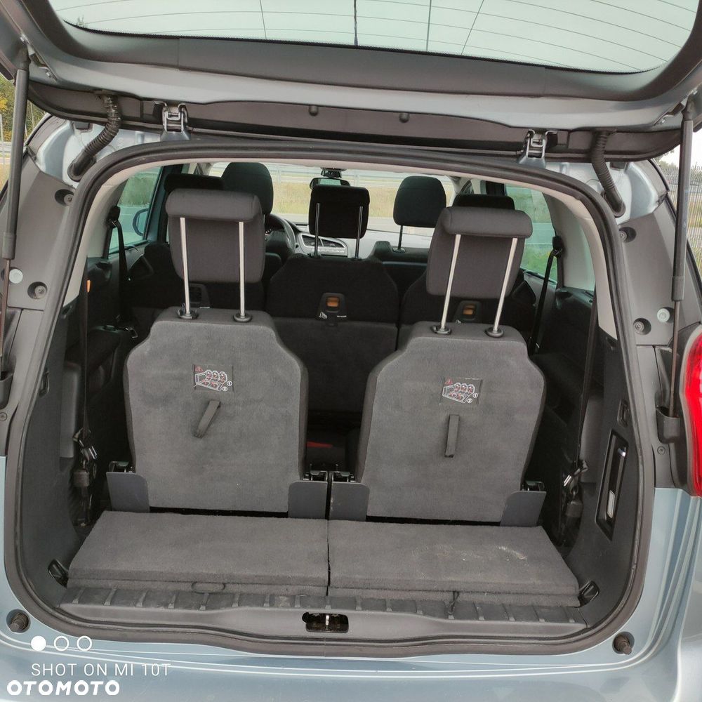Peugeot 5008 - 13
