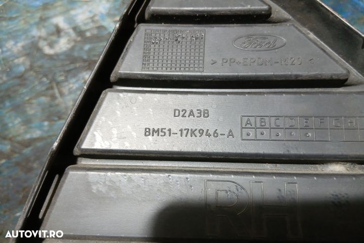 Grila bara fata dreapta BM51-17K946-A BM51-17K946-A Ford Focus 3 [201 - 3