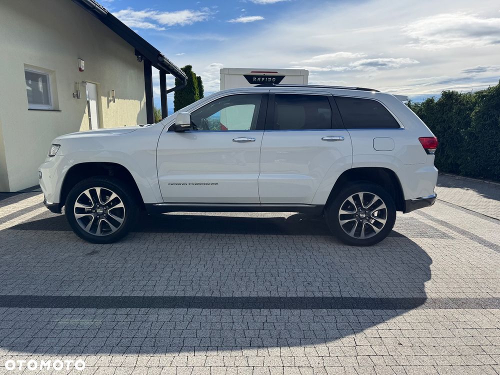 Jeep Grand Cherokee 3.0 CRD Overland Summit EU6 - 31