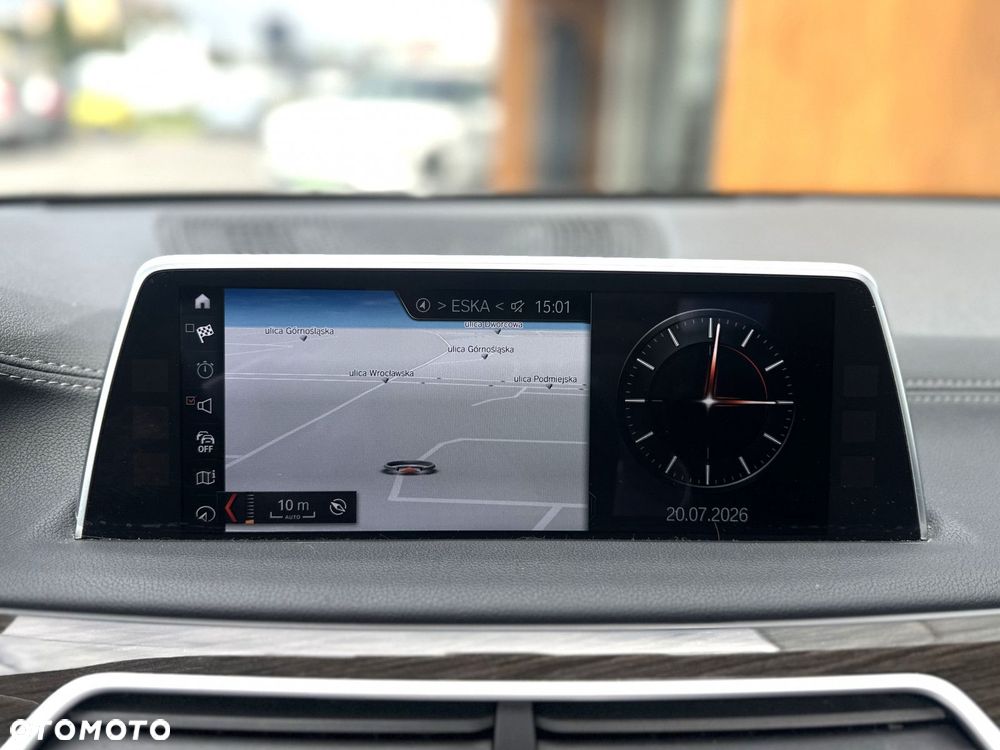 BMW Seria 7 - 15
