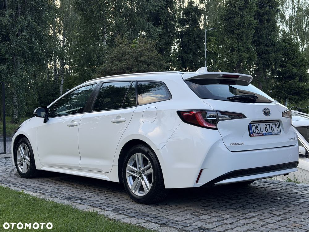 Toyota Corolla - 5