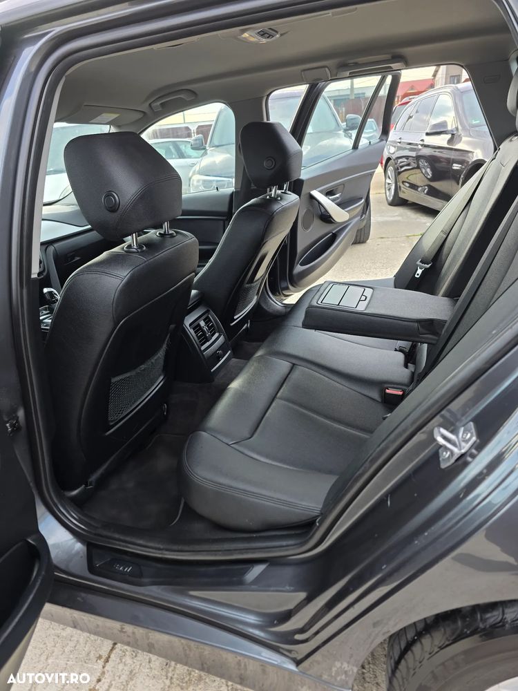 BMW Seria 3 320d DPF Aut. - 12