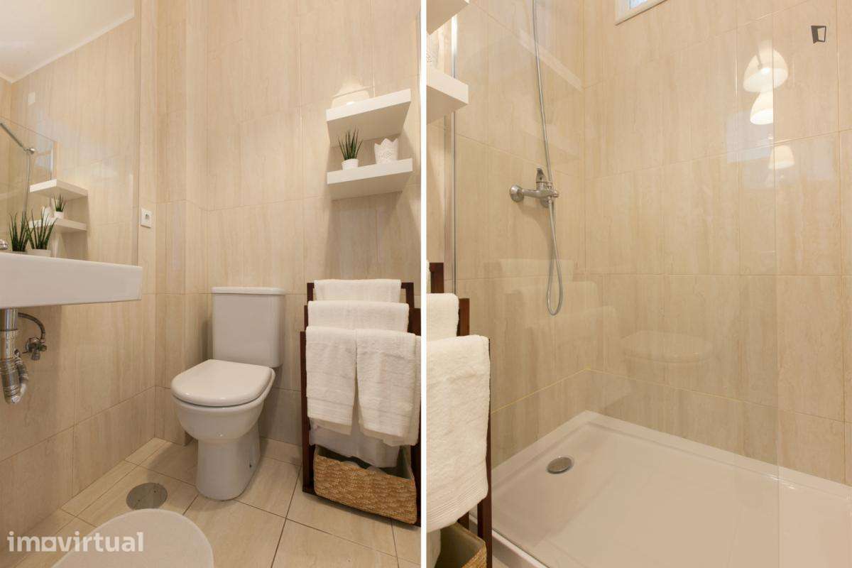 Apartamento com 2 quartos - localizado em Santo Ildefonso Porto - Grande imagem: 3/28