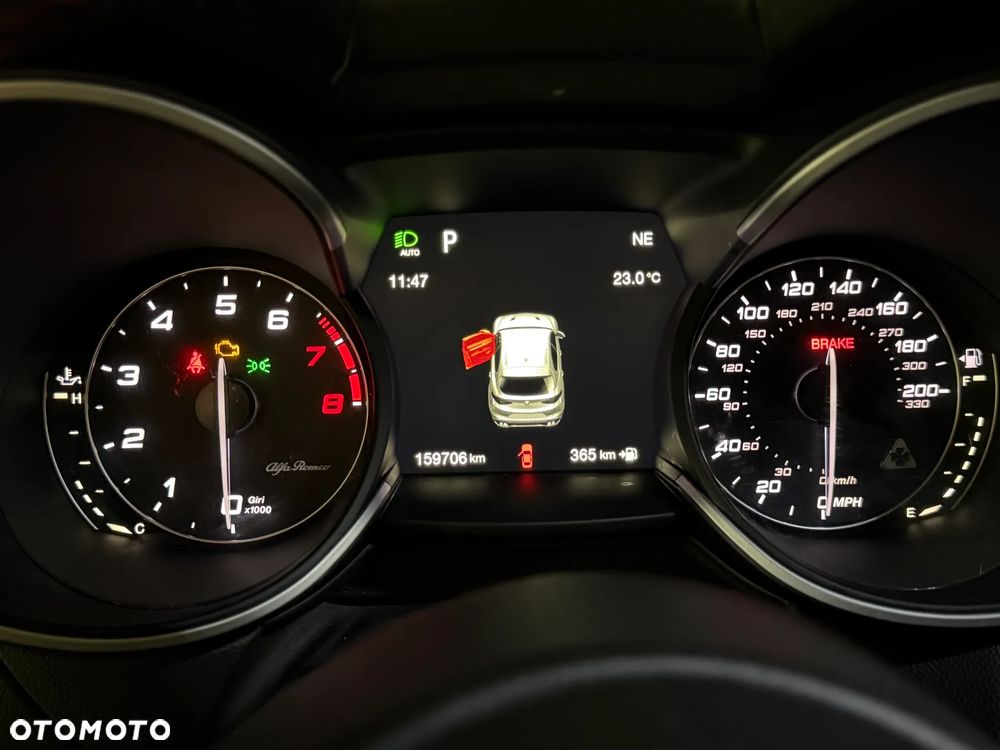 Alfa Romeo Stelvio 2.9 V6 Bi-Turbo Quadrifoglio Q4 - 19