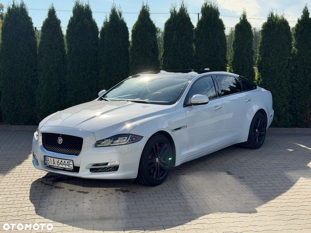 Jaguar XJ - 2