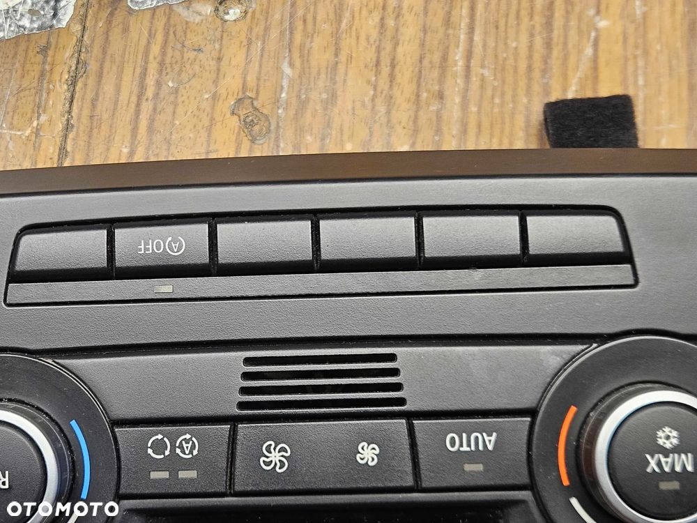 Klimatronik Panel Sterowania Nawiewu Klimatyzacji Ramka Dekor BMW 3 E90 E91 Europa 2009r - 31
