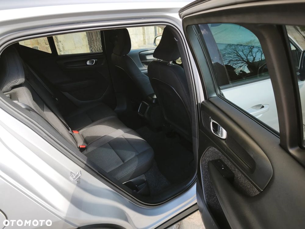 Volvo XC 40 D3 Momentum - 11