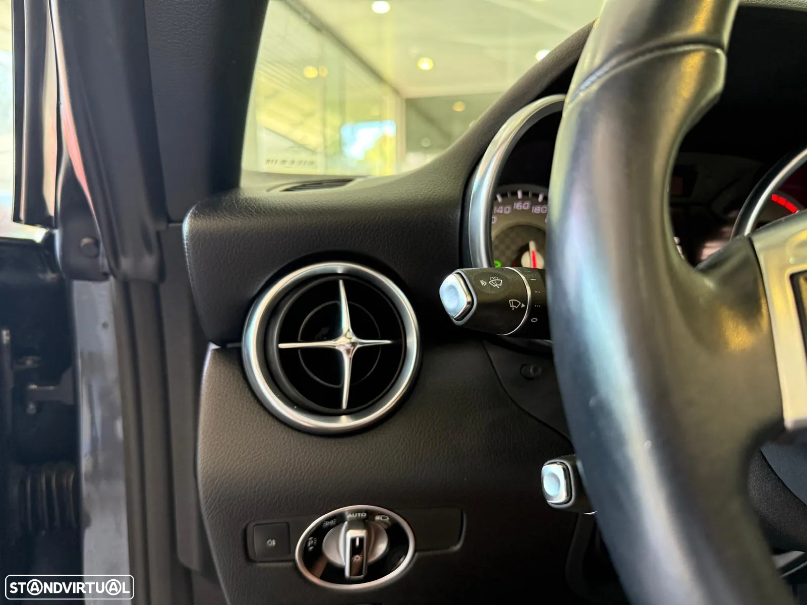 Mercedes-Benz SLK 250 CDI (BlueEFFICIENCY) 7G-TRONIC - 12