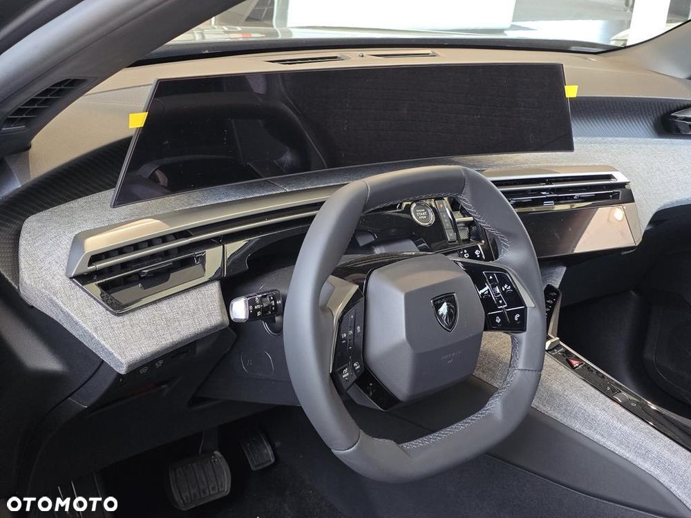 Peugeot 5008 1.2 PureTech mHEV Allure S&S e-DCS6 - 13