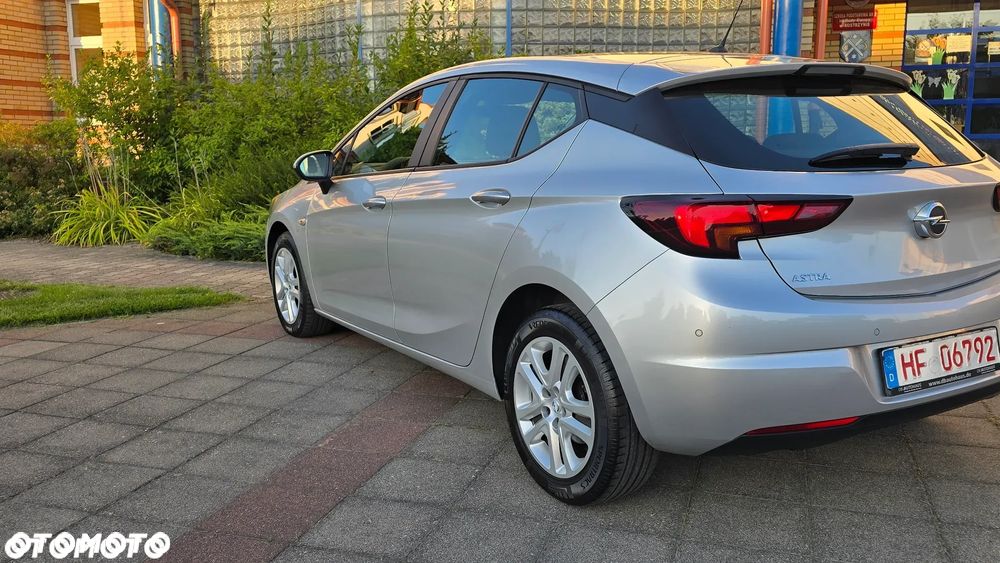 Opel Astra - 33