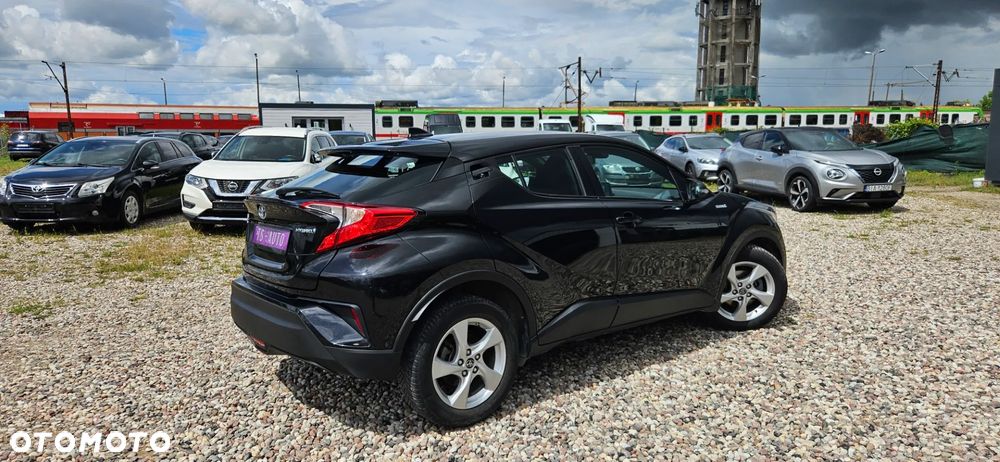 Toyota C-HR - 10