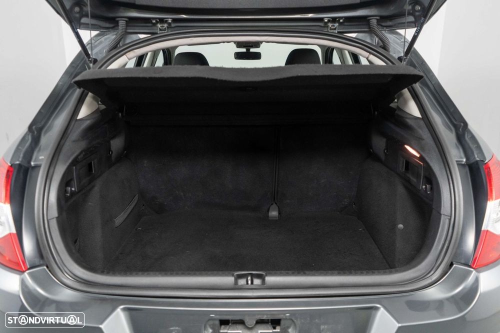 Citroën C4 1.6 HDi Attraction 106g - 13