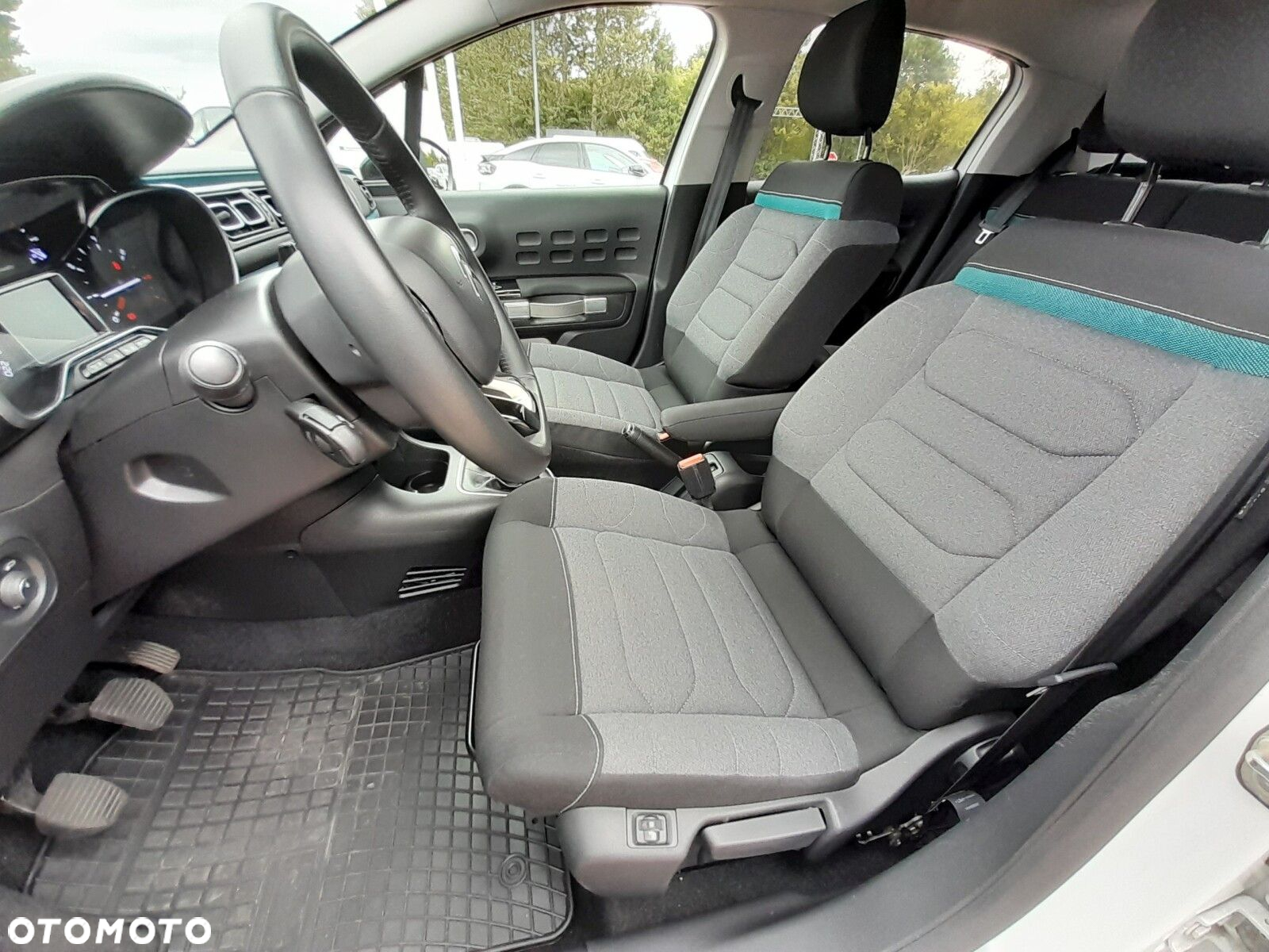 Citroën C3 1.2 PureTech Shine - 13