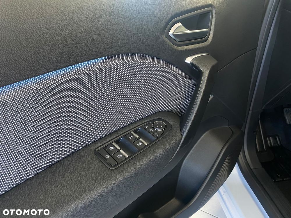 Renault Captur - 11