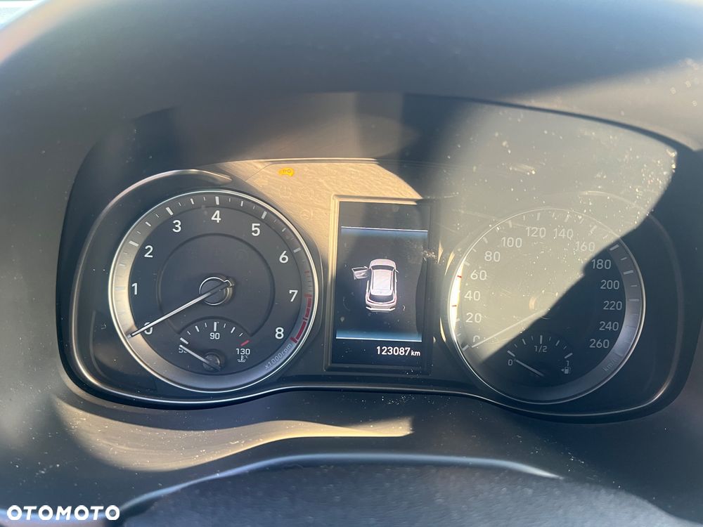 Hyundai Kona 1.6 T-GDI Premium 4WD DCT - 9