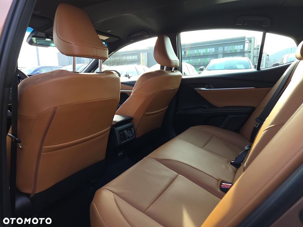 Toyota Camry 2.5 Hybrid Dynamic Force Prestige e-CVT - 19