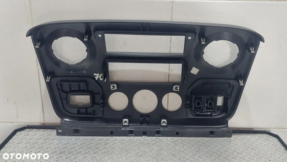 RAMKA KONSOLI RADIA RENAULT MASTER III R2011 NR 682600025R - 2