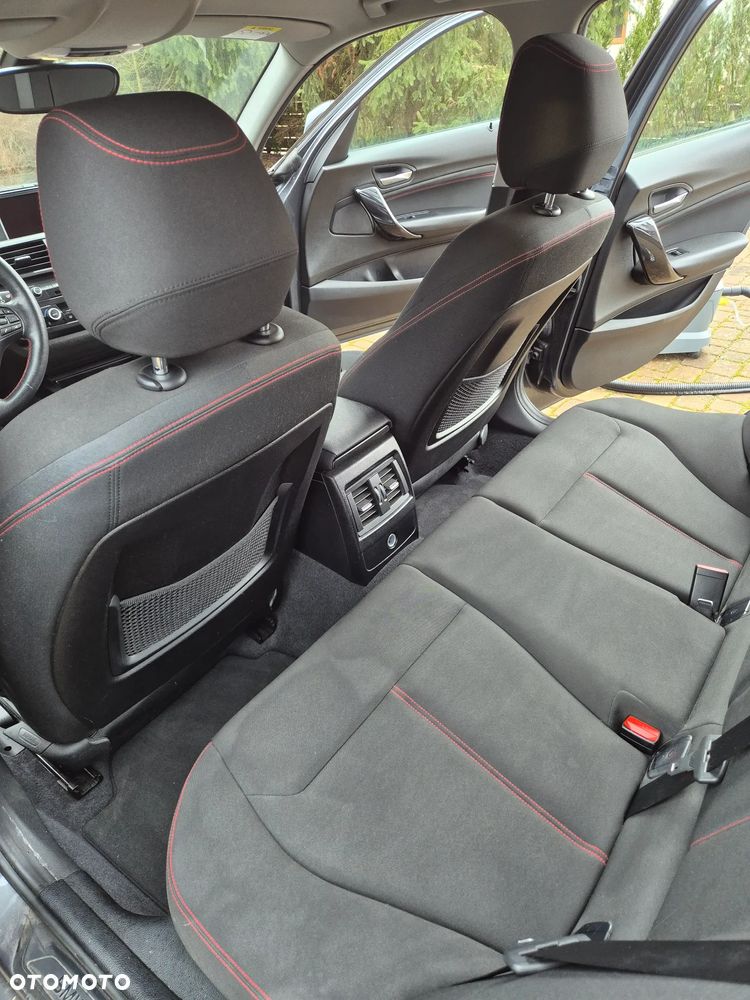 BMW Seria 1 116i Sport Line - 32