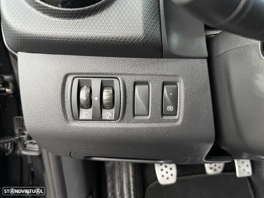 Renault Clio 0.9 TCe GT Line - 18