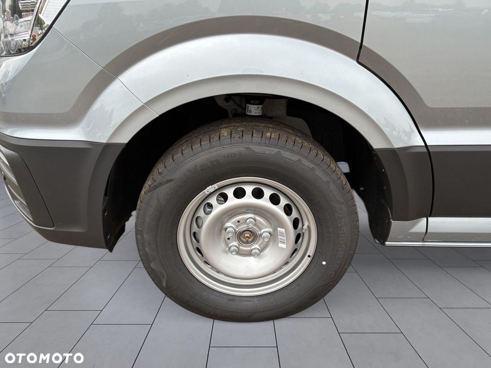 Volkswagen Crafter 35 Brygadówka/L4H3, 2.0 BiTDI 163KM, 4490mm, Wysoki dach, r.o. 4490 mm, manualna 6-biegowa - 32