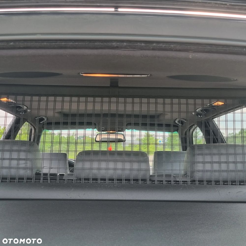 BMW Seria 5 525d - 11