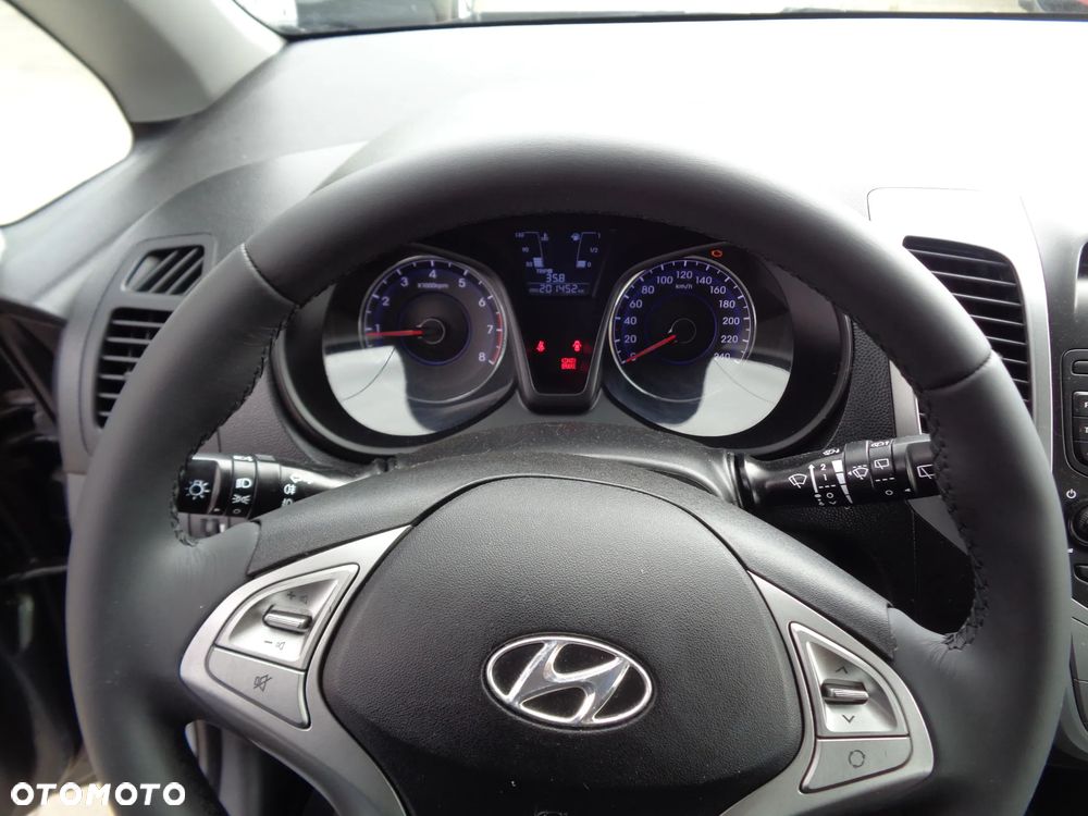 Hyundai ix20 1.4 Comfort - 12