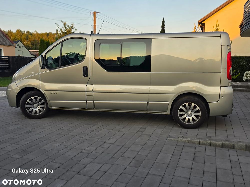 Renault Trafic - 2