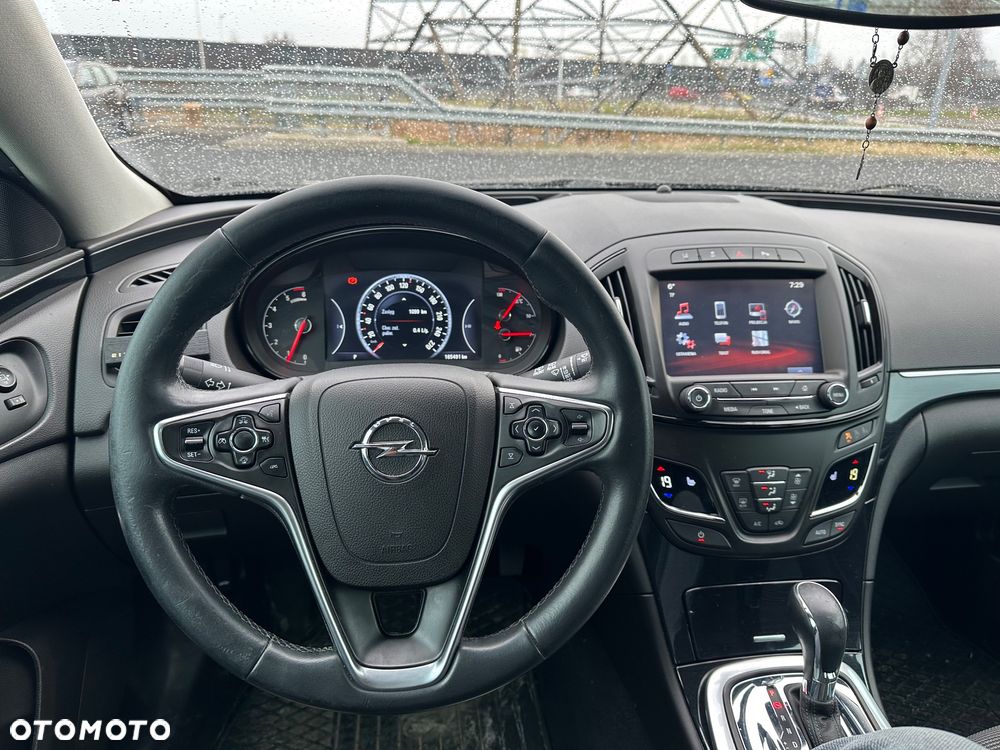 Opel Insignia 2.0 CDTI - 8