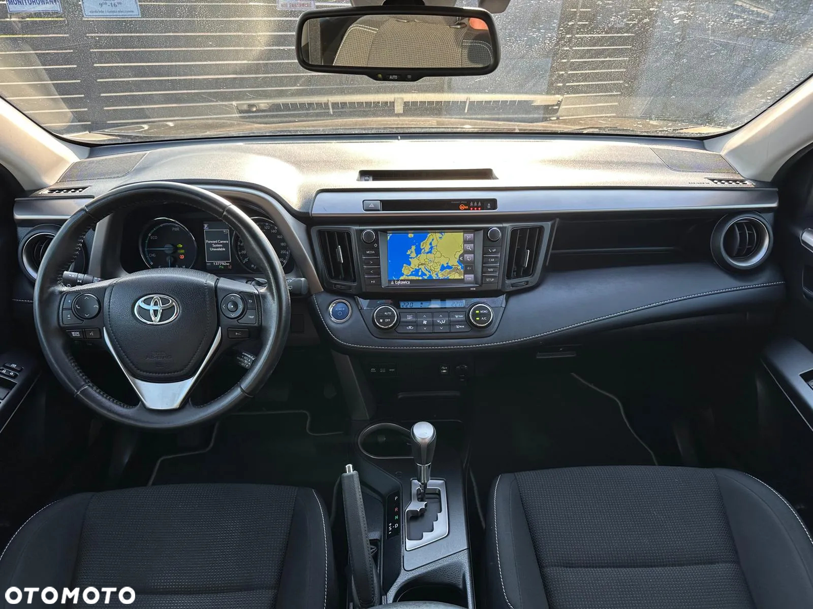 Toyota RAV4 - 11
