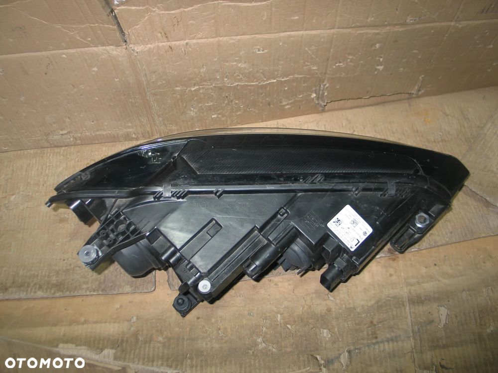 lampa przod vw touran 2 II 15r- 5TB941005C zwykla oryginal europa - 10