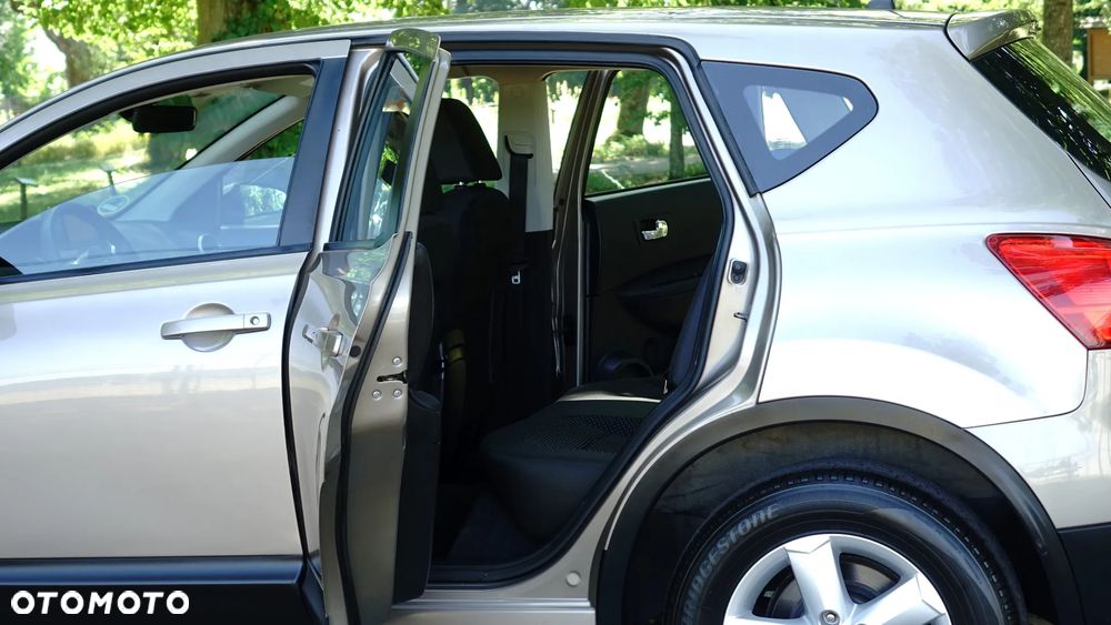 Nissan Qashqai 2.0 tekna - 9