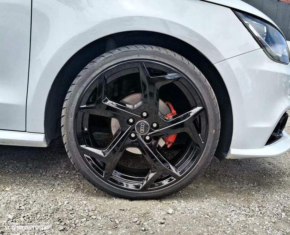 Audi A1 1.6 TDI S-line S-Tronic - 30