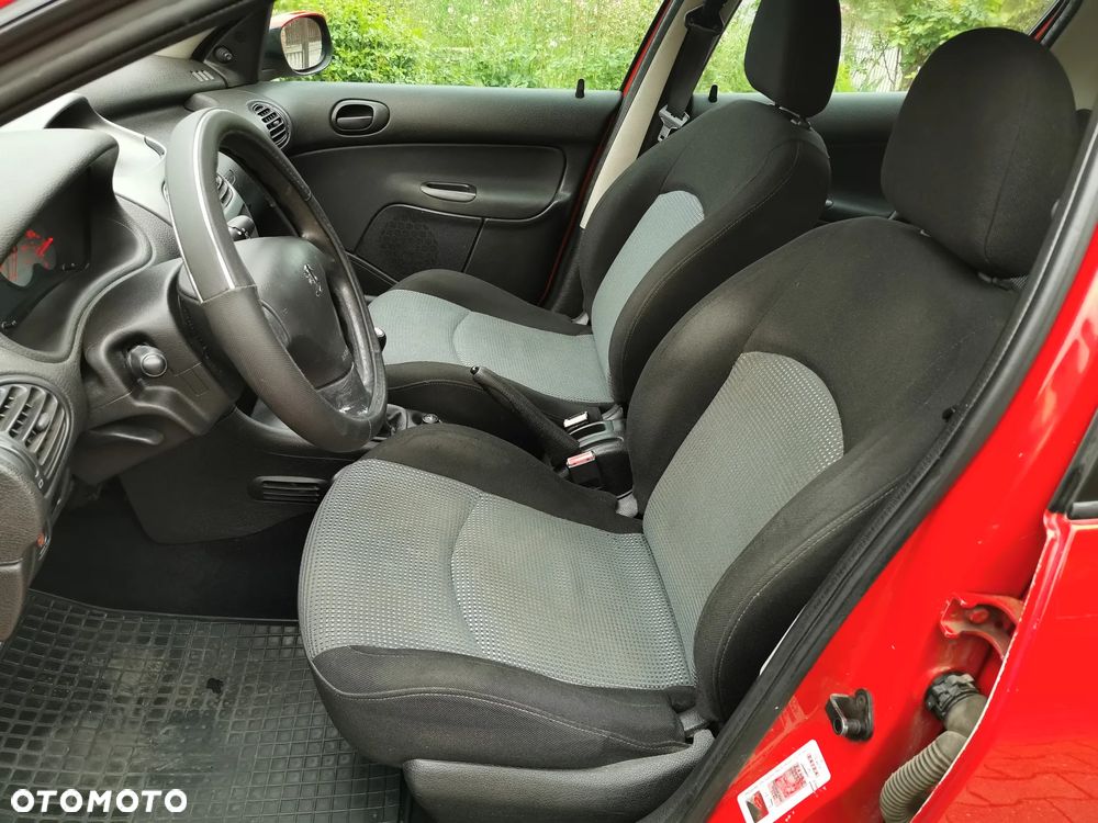 Peugeot 206 1.1 Mistral - 13