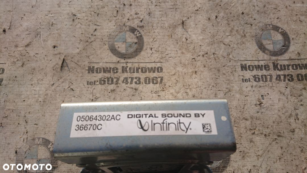 DODGE Journey FIAT Freemont Wzmacniacz Audio INFINITY 05064302AC - 3