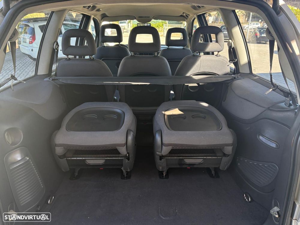 Ford Galaxy 1.9 TDi Trend - 21