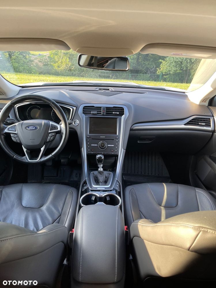 Ford Mondeo 2.0 TDCi Titanium - 17