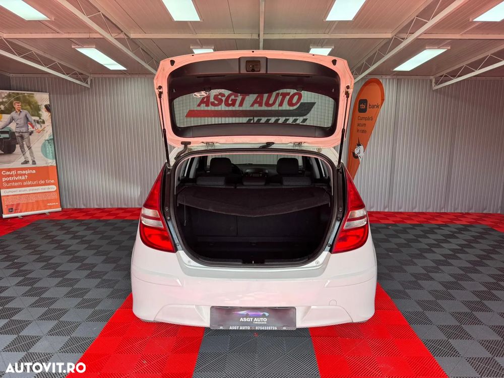 Hyundai i30 - 17
