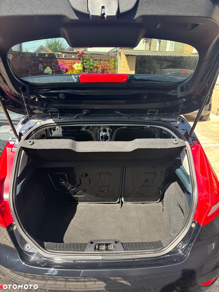 Ford Fiesta 1.4 Champions Edition - 18