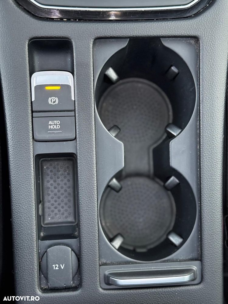 Volkswagen Passat 2.0 TDI DSG 4Motion Highline - 17