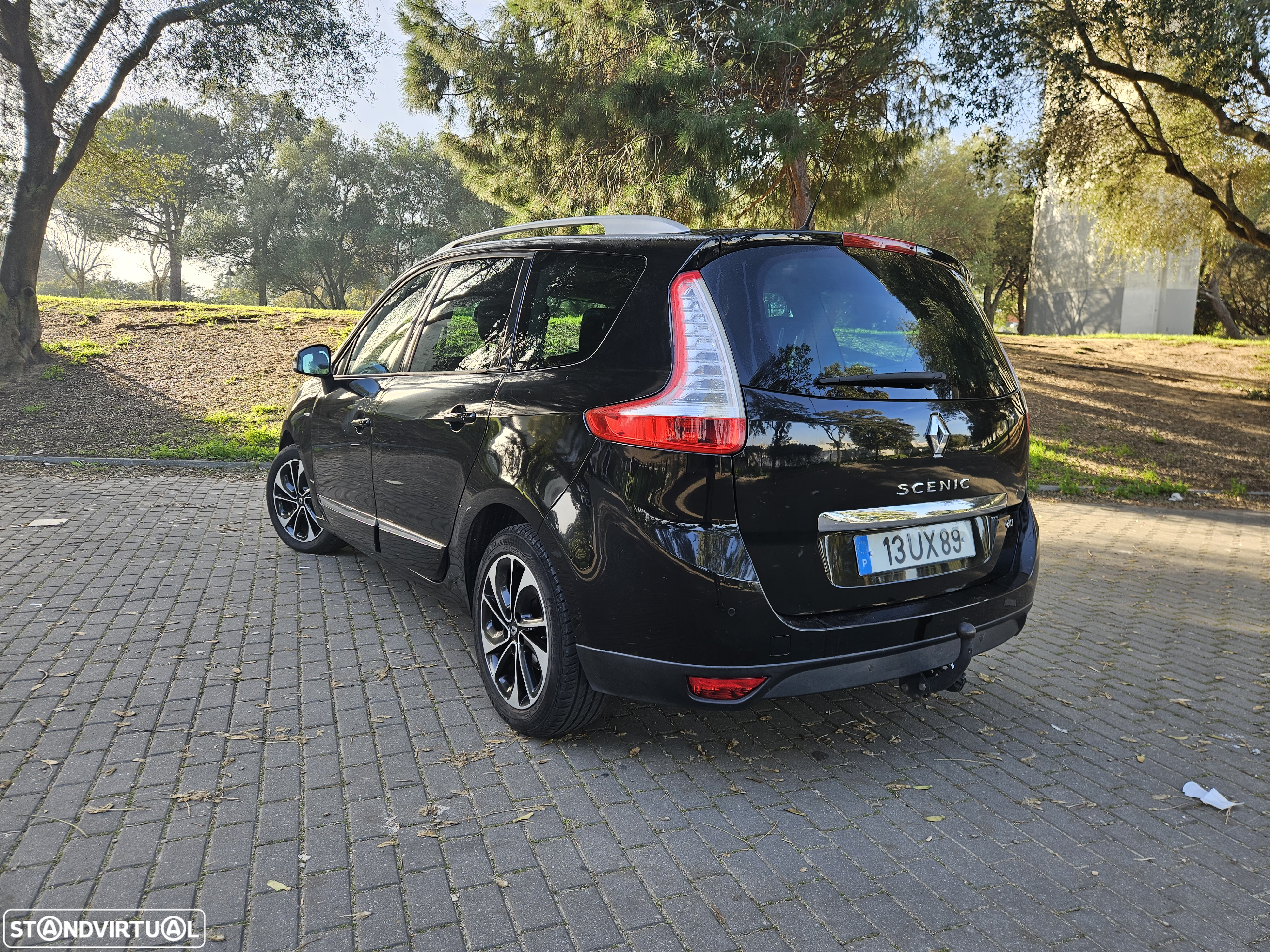 Renault Grand Scénic 1.6 dCi Bose Edition SS - 5