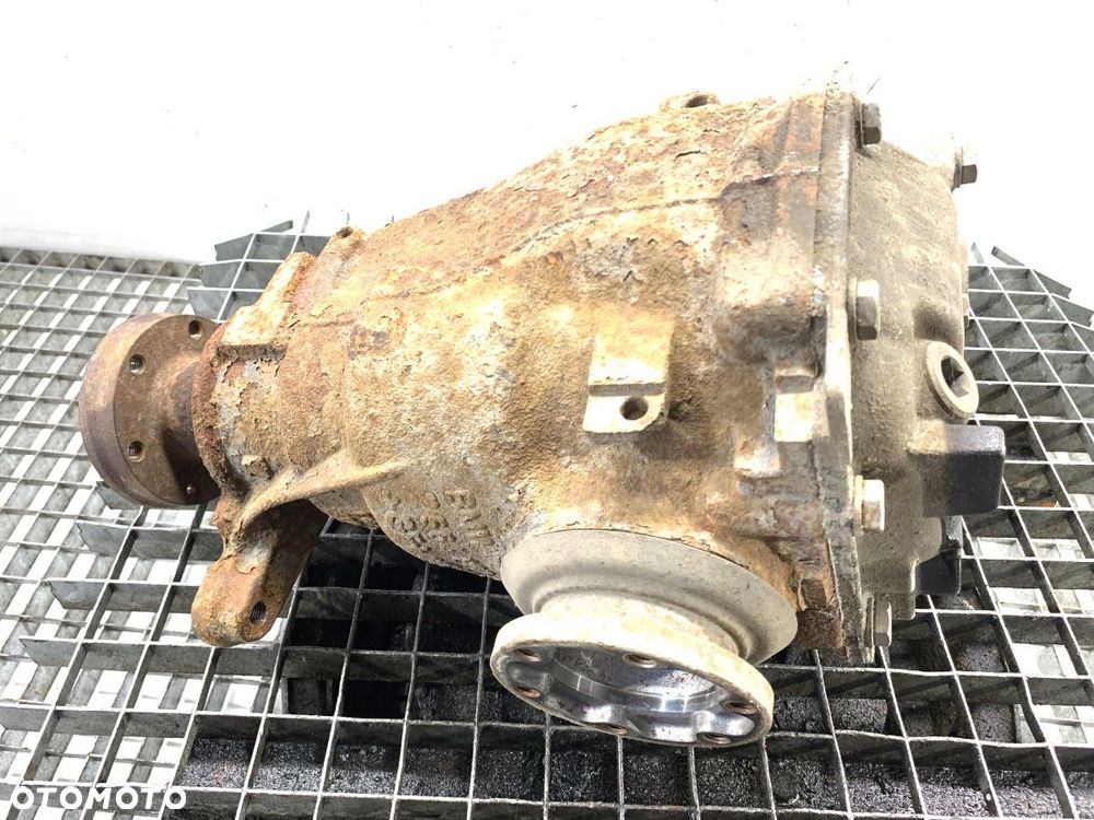 MOST DYFER TYŁ  BMW 5 (E60) 2003 - 2010 530 i 200 kW [272 KM] benzyna 2007 - 2009 7560591 - 4