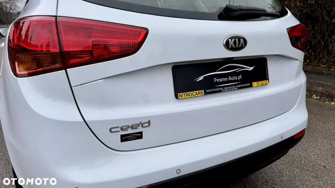 Kia Ceed 1.4 CVVT SW Dream-Team Edition - 11