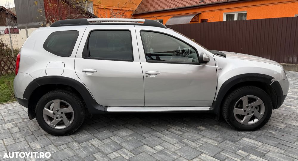 Dacia Duster dCi 110 FAP 4x4 Laureate - 4