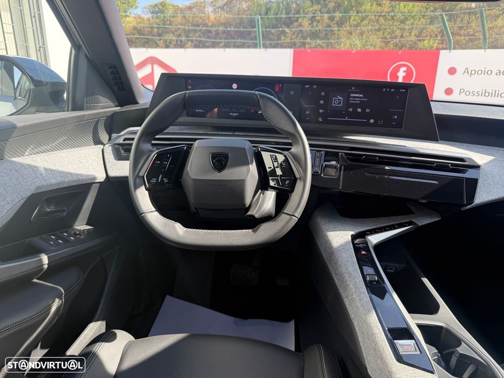 Peugeot 5008 1.2 Hybrid Allure e-DCS6 - 16